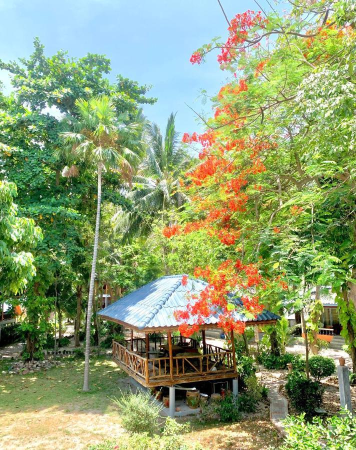 Koh Tao Tropicana Resort Exterior foto